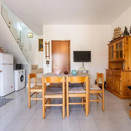 Borghi Piscina By Interhome *